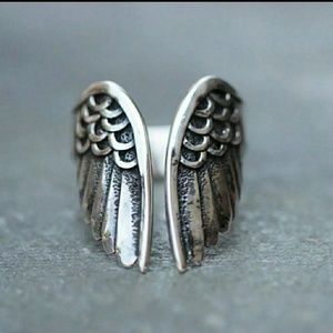 Retro Silver Angel Ring